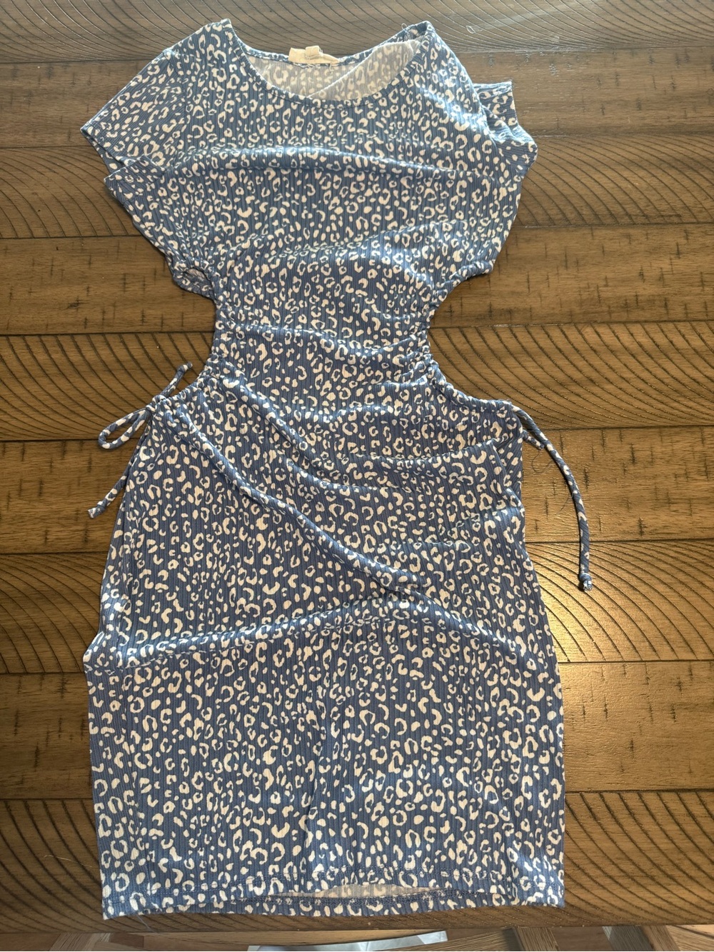 Jessica Simpson Blue and White Leopard Print Asymmetrical Cutout Dress